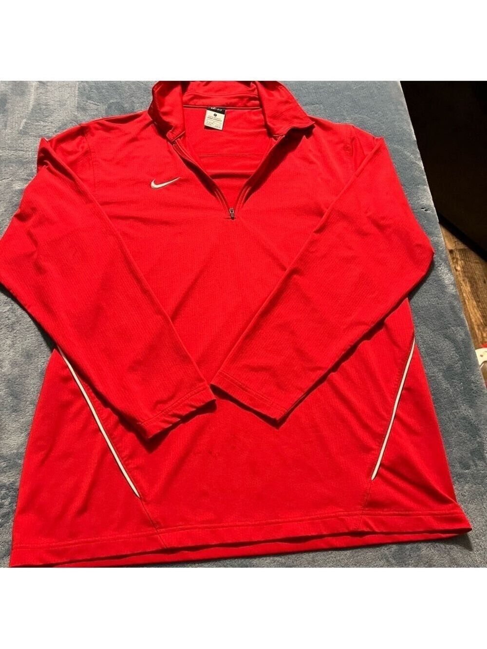Nike Small Red 1/4 Zip Pullover